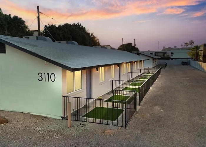 Arcadia Lite Unit 4 Remote Work Ready Apartment *